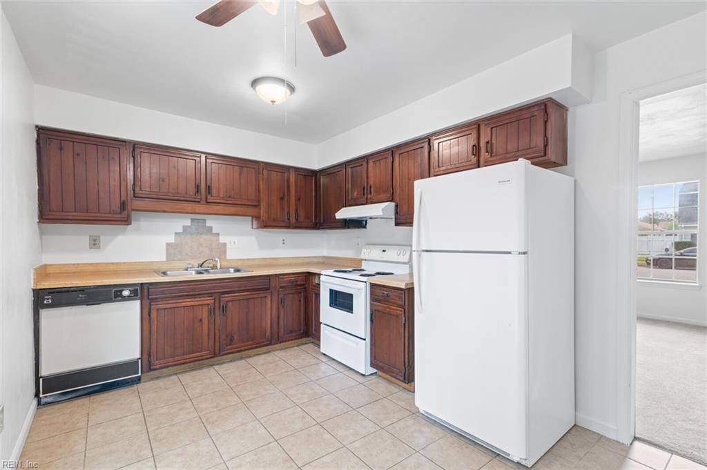 Virginia Beach, VA 23462,5433 Davis WAY