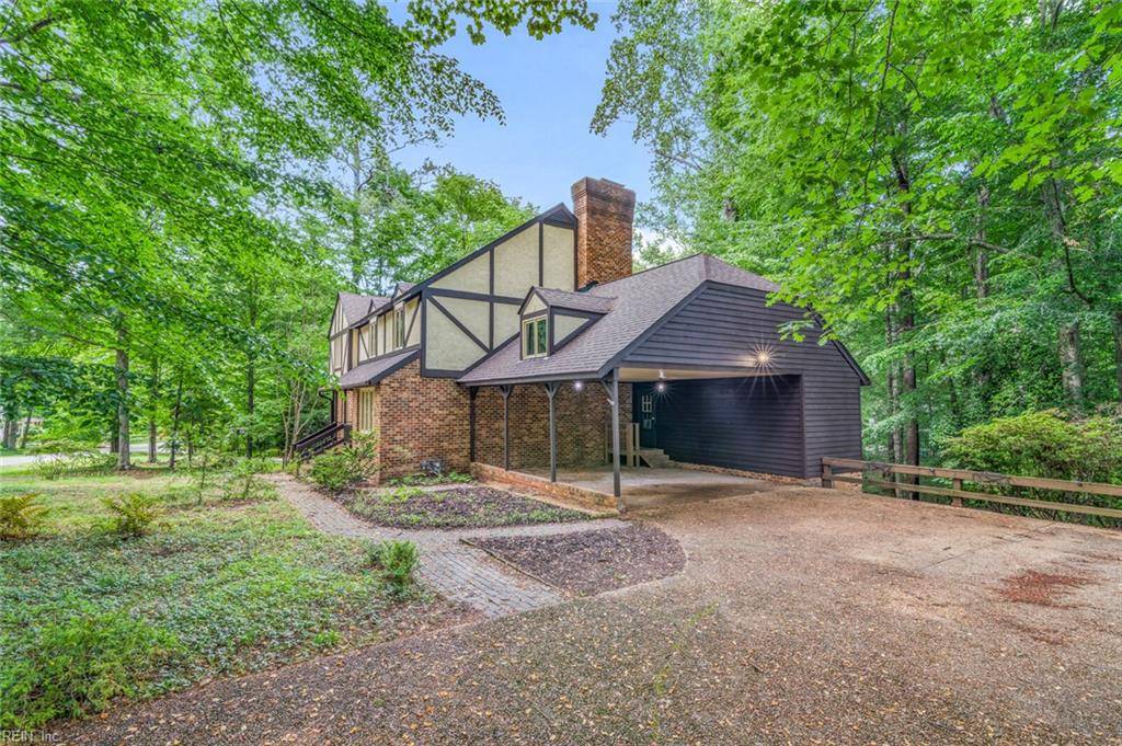 Williamsburg, VA 23185,117 Little John RD