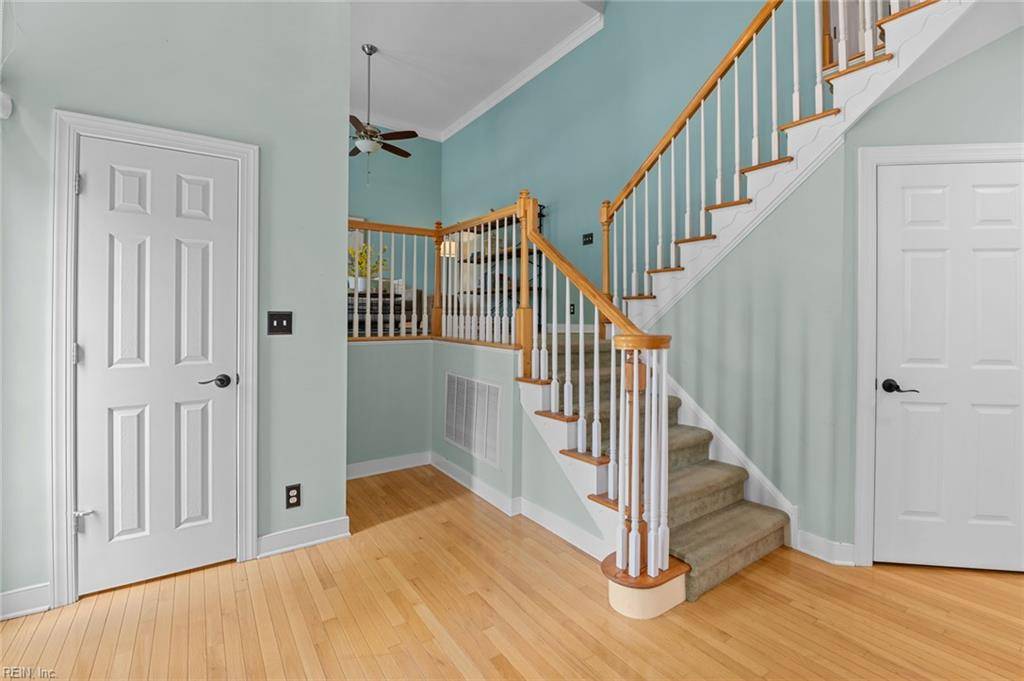 Williamsburg, VA 23185,232 Suri DR