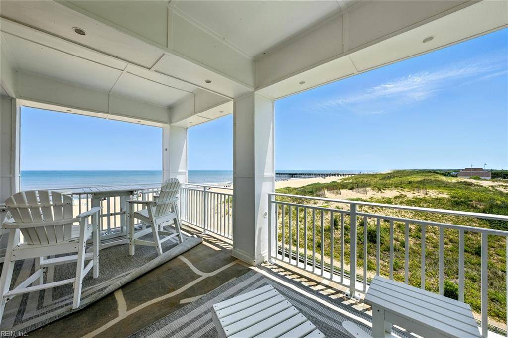Virginia Beach, VA 23456,3738 Sandpiper RD #211B
