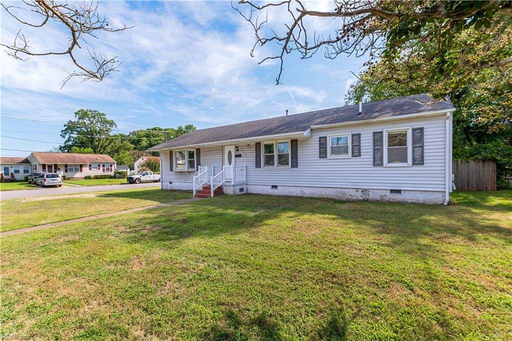 Hampton, VA 23666,116 Twin Oaks DR