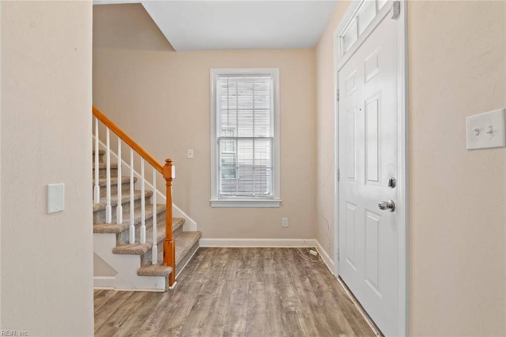 Portsmouth, VA 23704,948 Thomas CIR