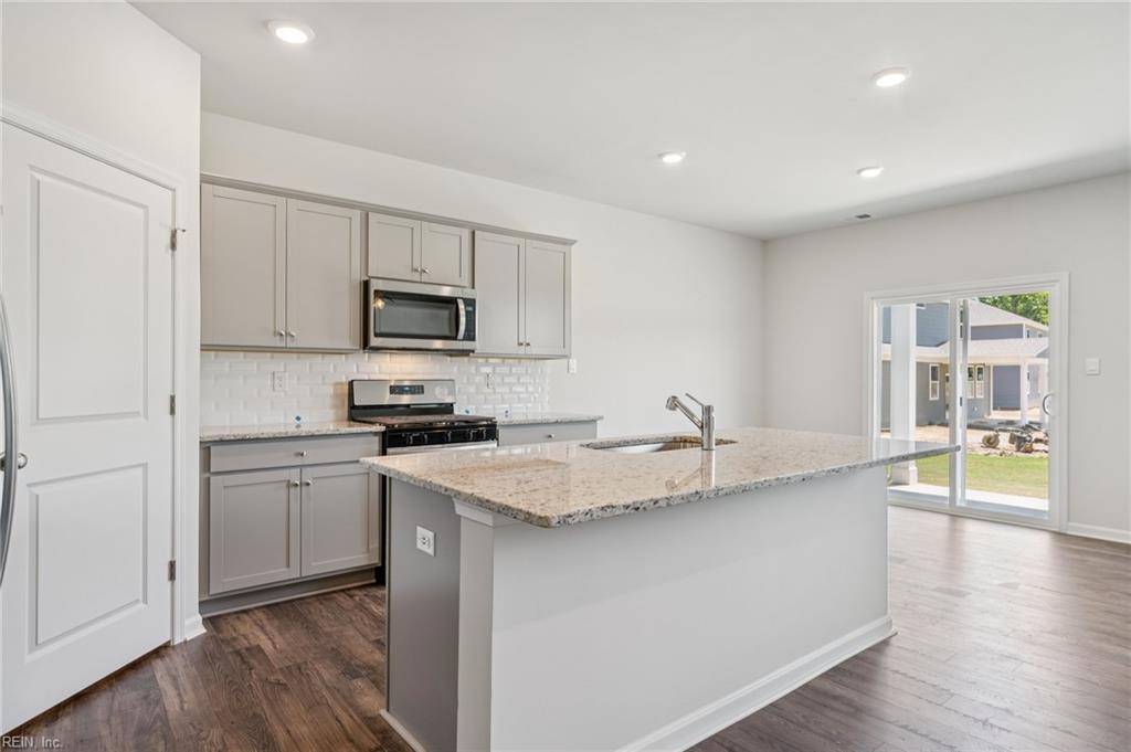 Elizabeth City, NC 27909,103 Pecan CT