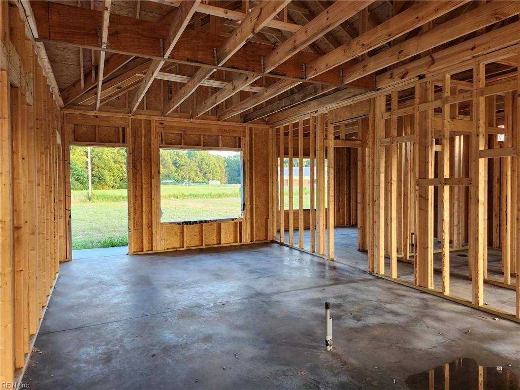 Winfall, NC 27985,126 Hampton PL