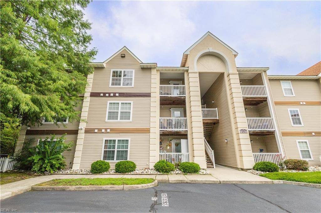 Virginia Beach, VA 23454,412 Egret LNDG #303