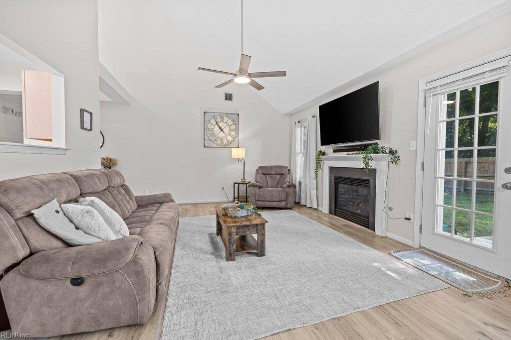 Newport News, VA 23601,786 Michelle DR