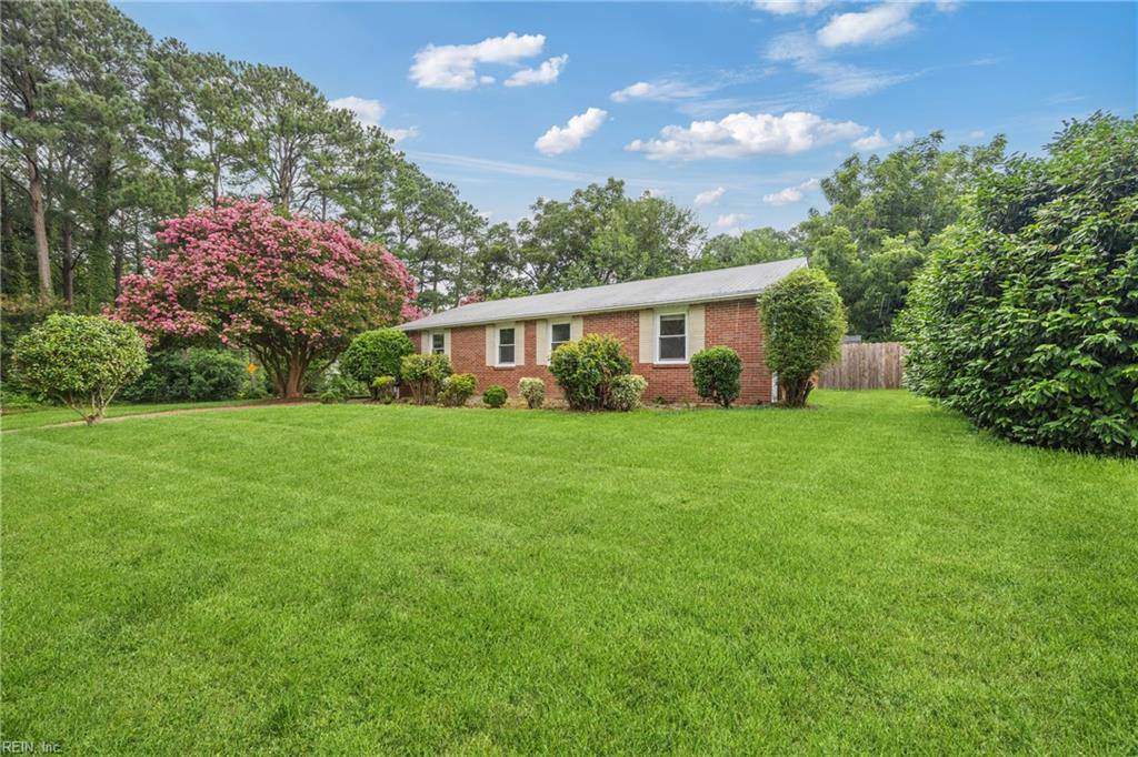 Norfolk, VA 23513,4536 Little John DR