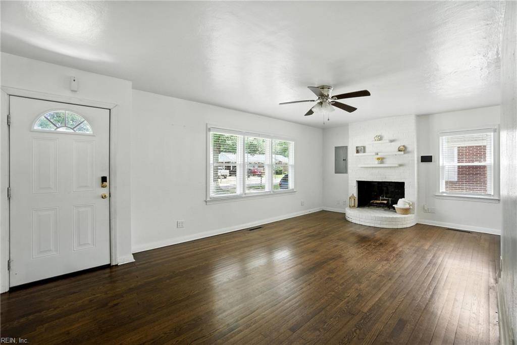 Suffolk, VA 23434,205 Pond DR