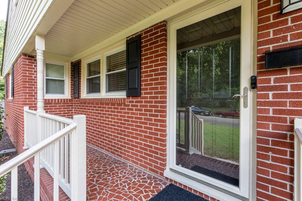 Newport News, VA 23606,20 Indian Springs DR