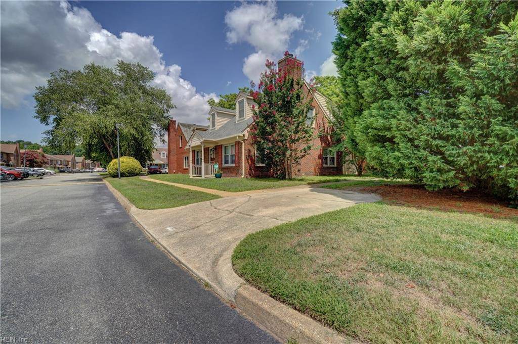 Hampton, VA 23666,16 Dawn LN