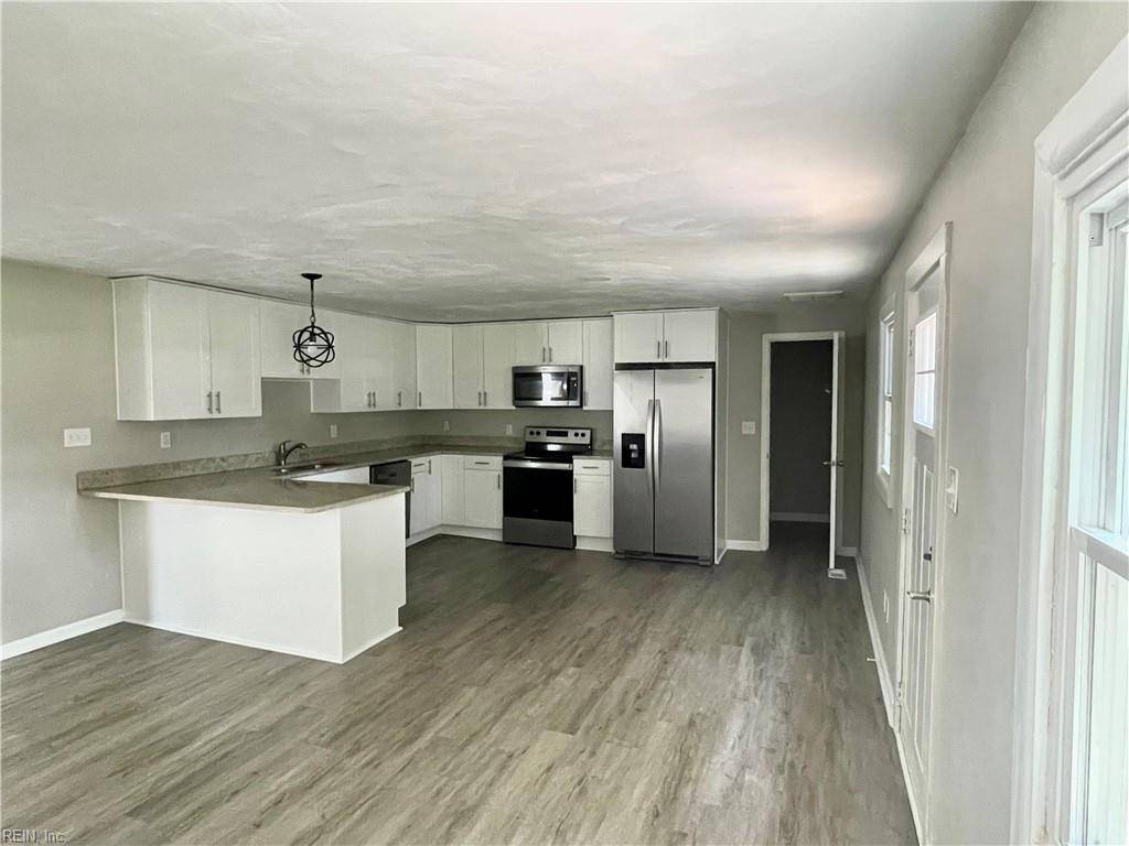 Hampton, VA 23663,14 Ambrose LN