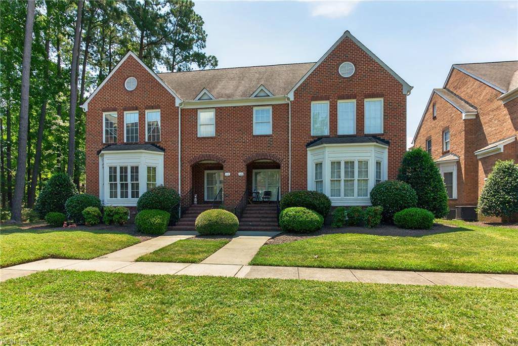 Newport News, VA 23606,108 Edith Wharton SQ