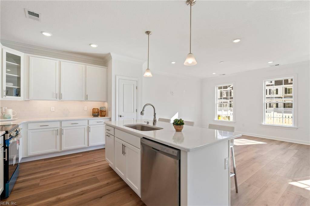 Chesapeake, VA 23321,4921 Apricot WAY