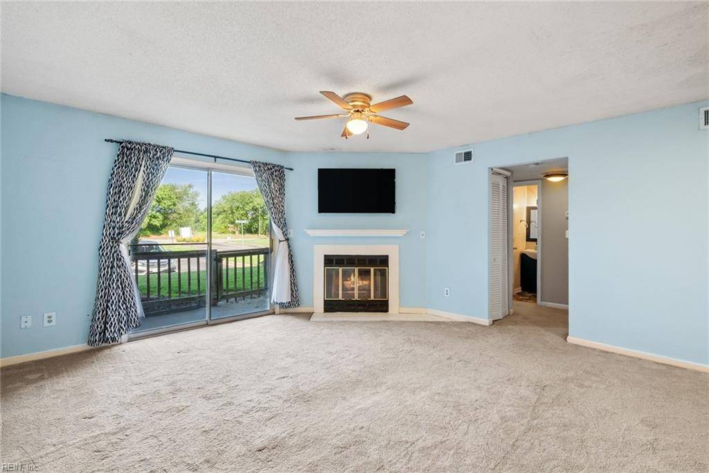 Chesapeake, VA 23320,1605 Stones Throw CT #A