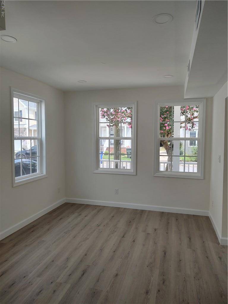 Norfolk, VA 23523,1623 Conoga ST