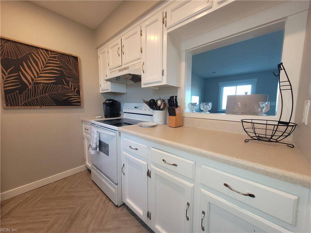 Norfolk, VA 23503,910 E Ocean View AVE #29