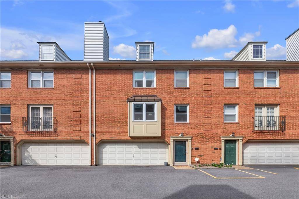 Norfolk, VA 23517,527 W 20th ST #404