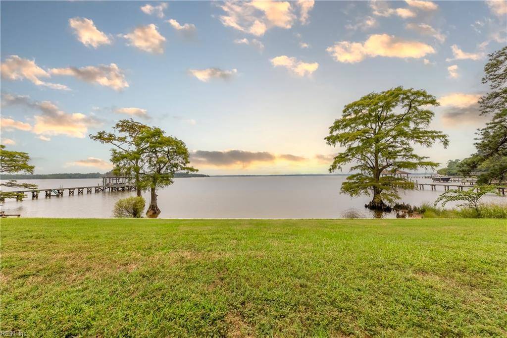 Williamsburg, VA 23185,22501 Cypress Point RD