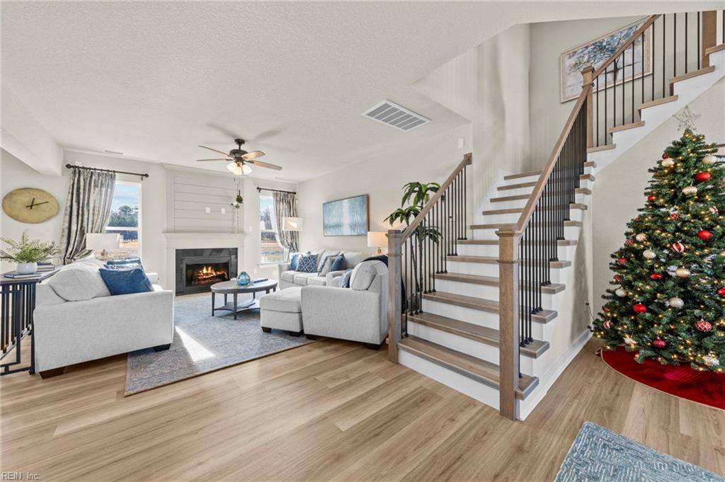 Chesapeake, VA 23322,420 Stoney Mist WAY