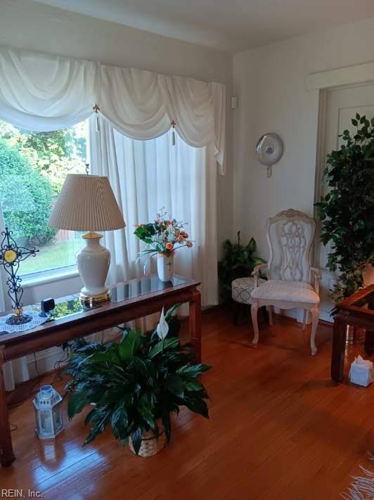 Norfolk, VA 23513,943 Philpotts RD