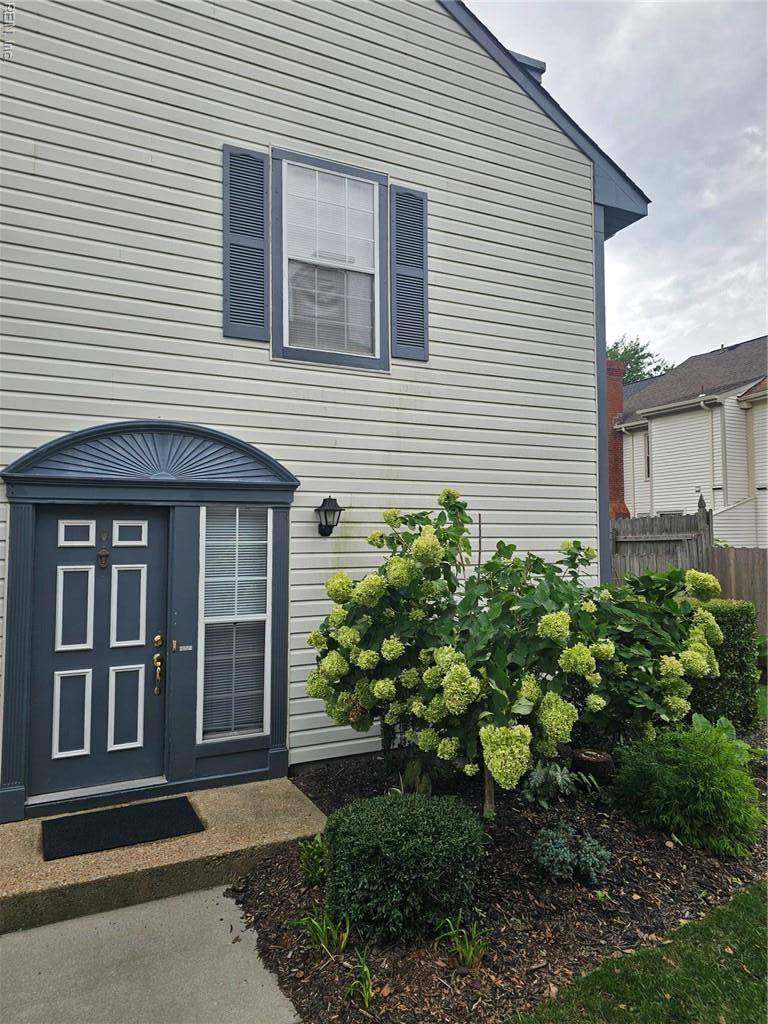 Virginia Beach, VA 23464,652 Oleander CIR