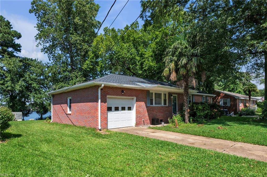 Virginia Beach, VA 23464,5924 Woodstock CT