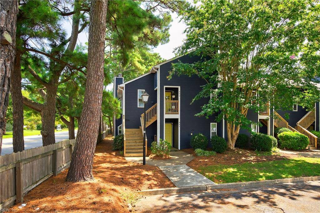 Virginia Beach, VA 23451,946 Rudee CT