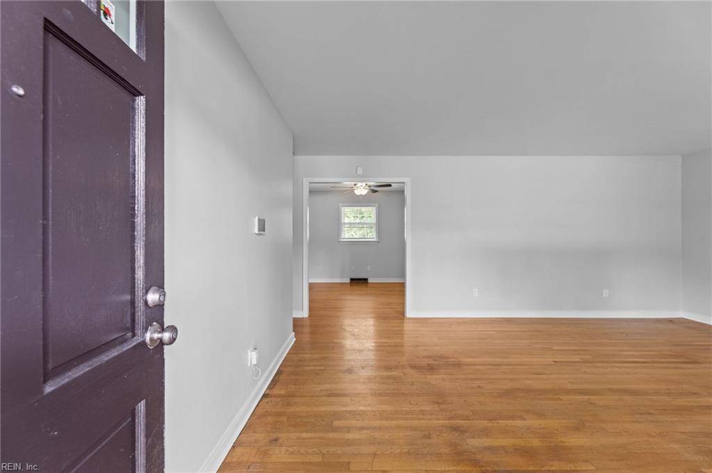 Newport News, VA 23601,11 Frederick DR