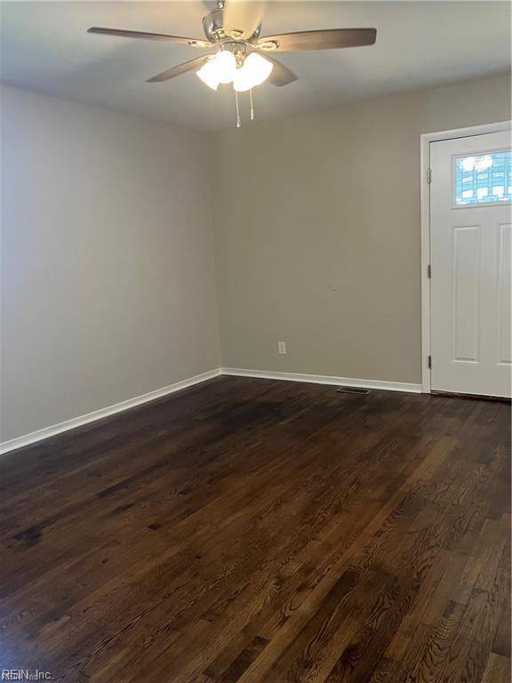Portsmouth, VA 23701,106 Beazley DR