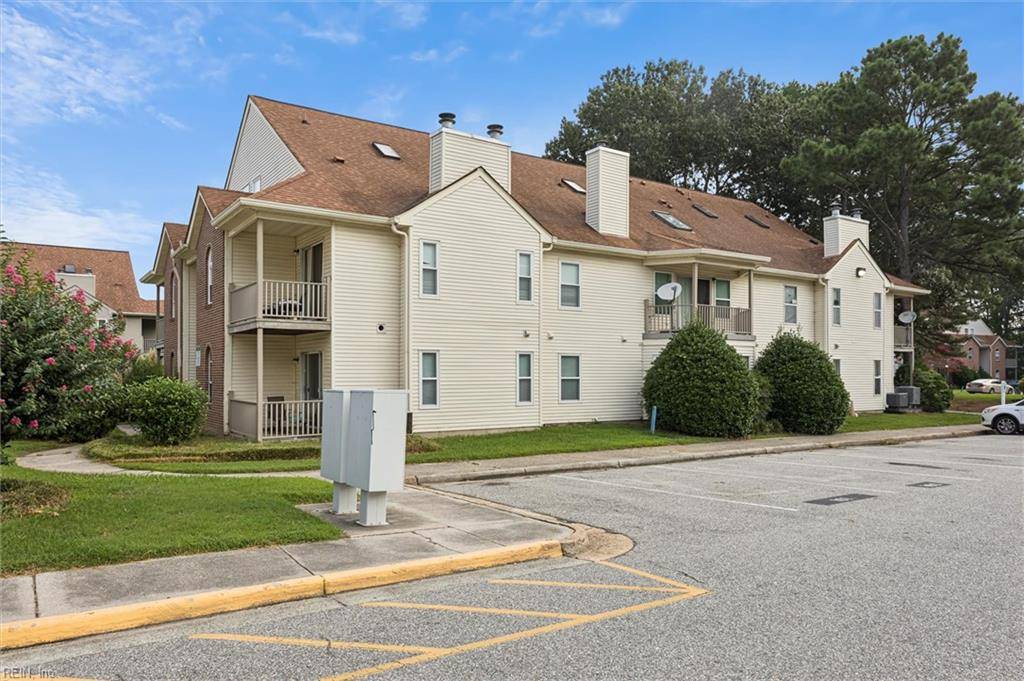 Newport News, VA 23608,535 Rainbow CT #101