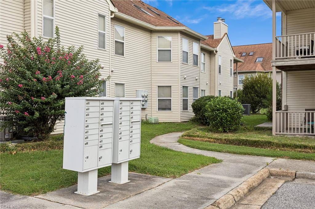 Newport News, VA 23608,535 Rainbow CT #101