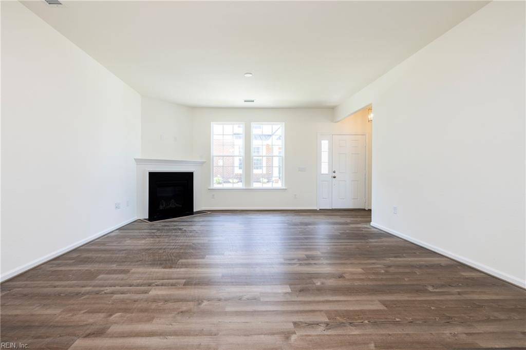 Suffolk, VA 23434,1005 Robinson RD #3C