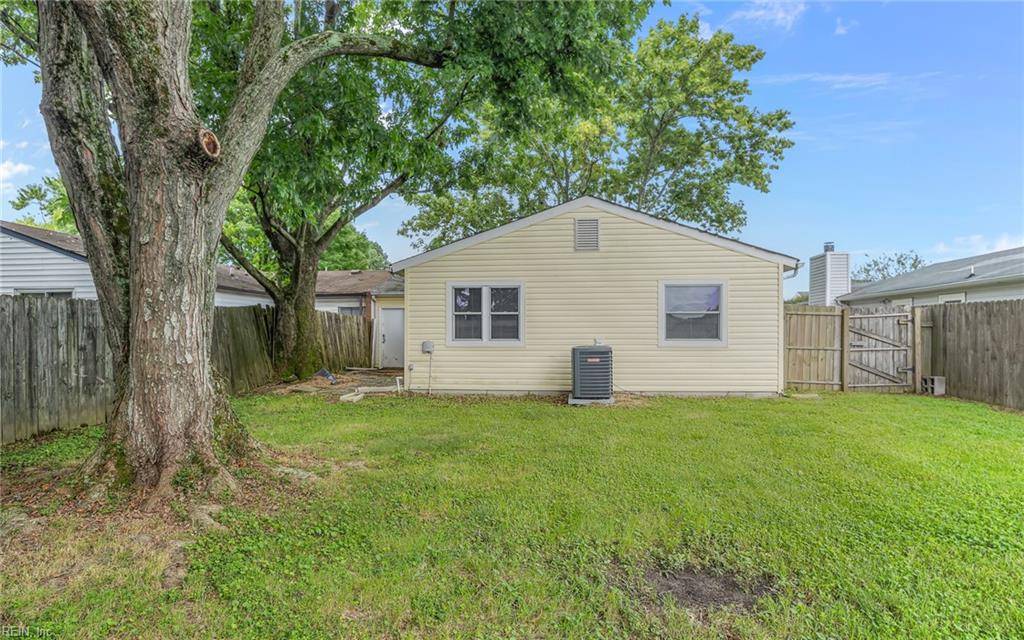 Virginia Beach, VA 23456,1752 Solar LN