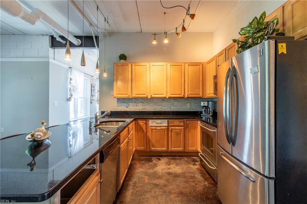 Virginia Beach, VA 23451,2951 Baltic AVE #205