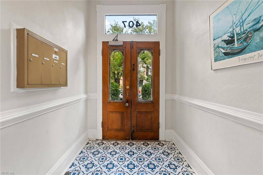 Norfolk, VA 23507,407 Warren CRES #1