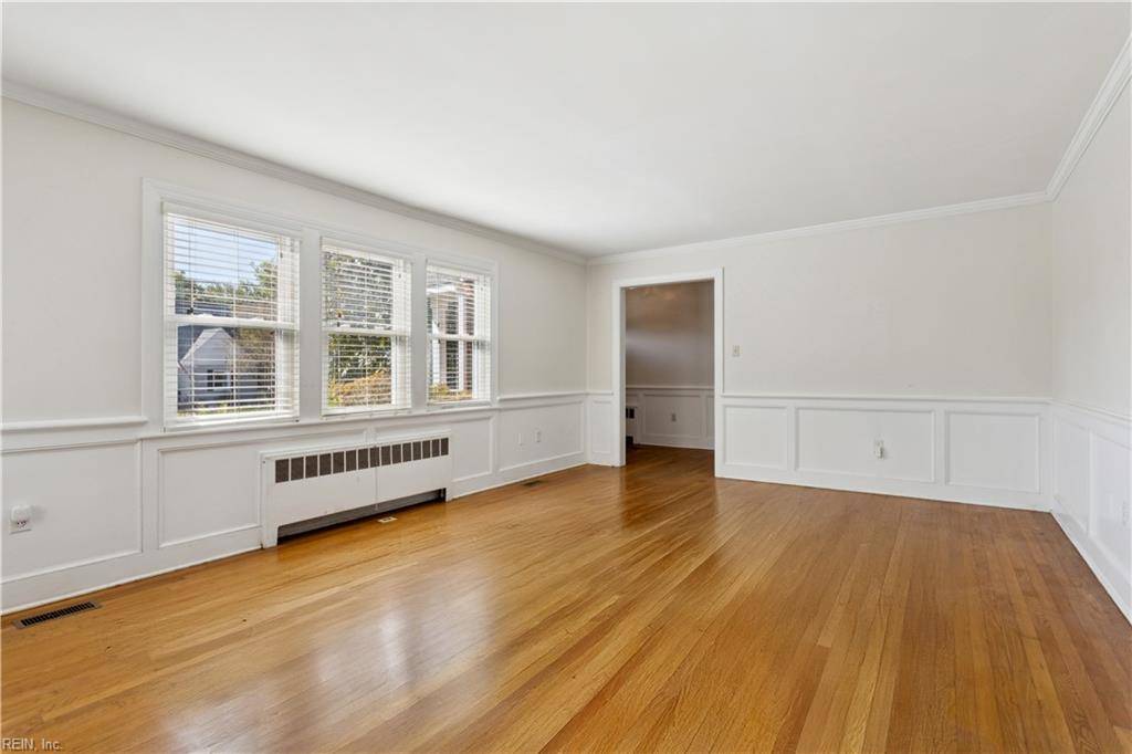 Hampton, VA 23669,4017 Buchanan DR