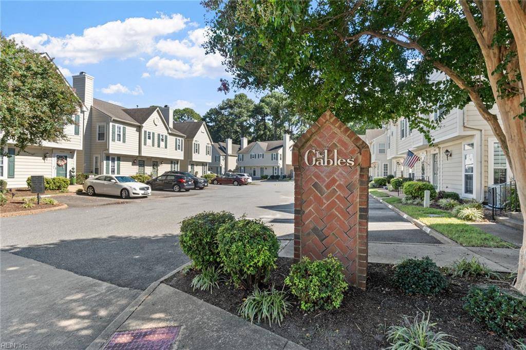 Virginia Beach, VA 23462,4841 Haymarket DR