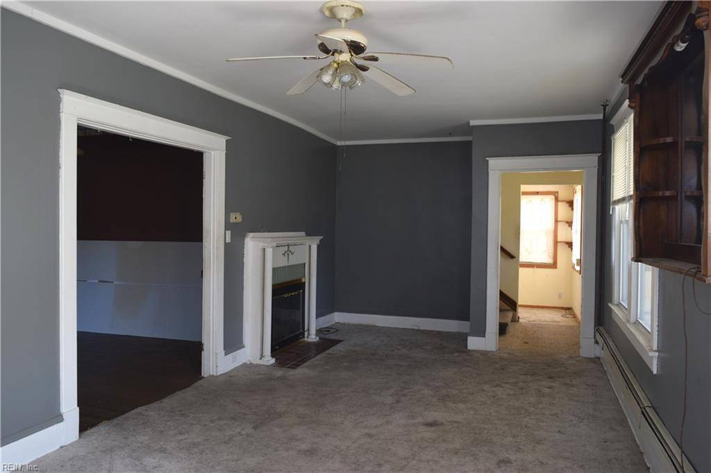 Hampton, VA 23669,115 E Pembroke AVE