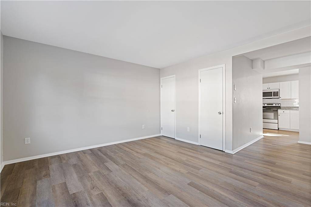 Chesapeake, VA 23320,407 Harbour North DR