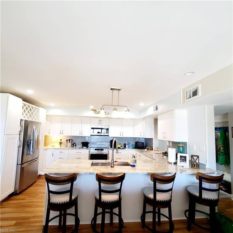 Norfolk, VA 23503,100 E Ocean View AVE #210