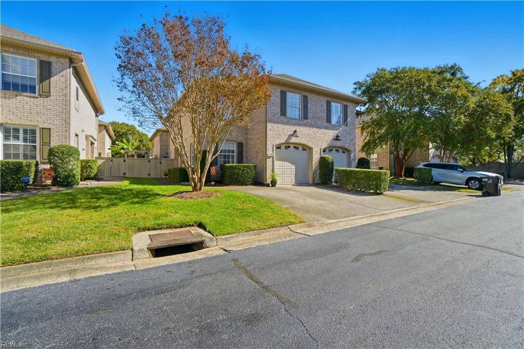 Virginia Beach, VA 23454,1108 Embassy CT