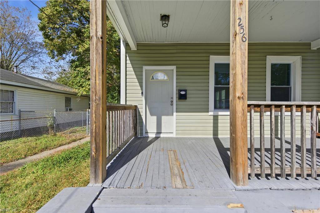 Hampton, VA 23669,256 Lee ST
