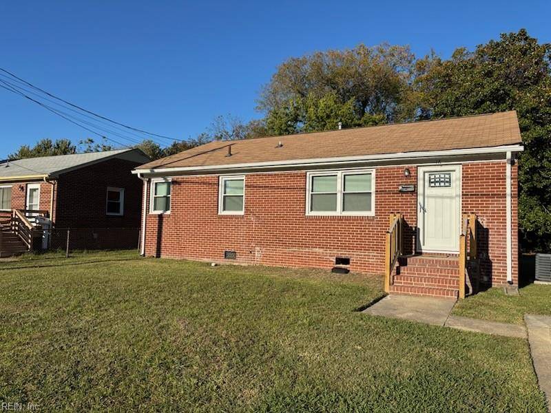 Hampton, VA 23663,16 Henderson LN