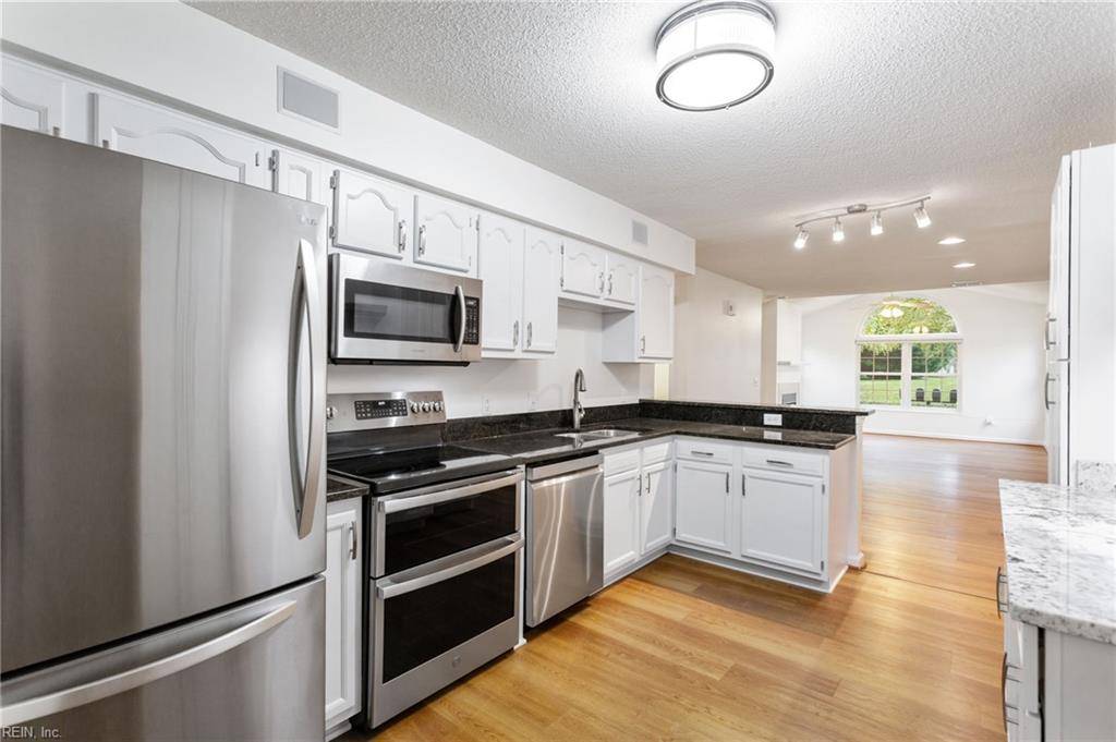 Yorktown, VA 23692,216 Timberline LOOP