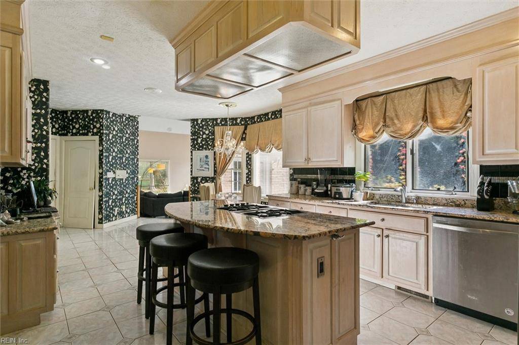 Yorktown, VA 23693,306 Quarter TRAK