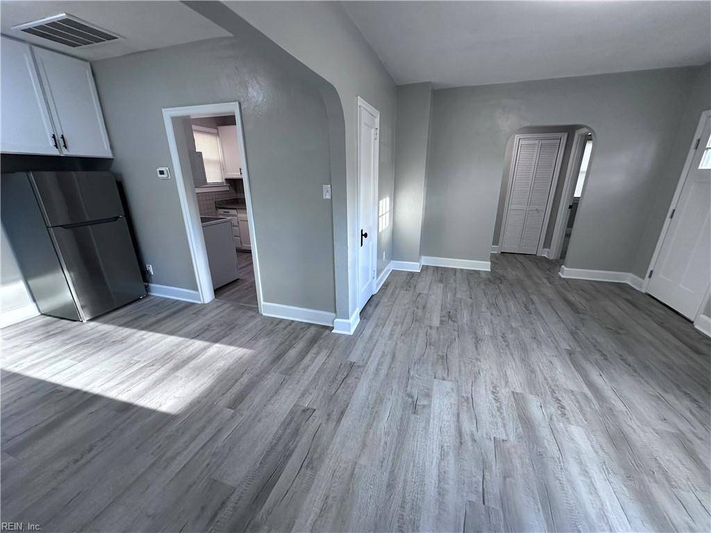 Hampton, VA 23669,16 Monroe DR