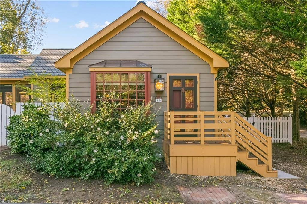 Yorktown, VA 23690,106 Main ST