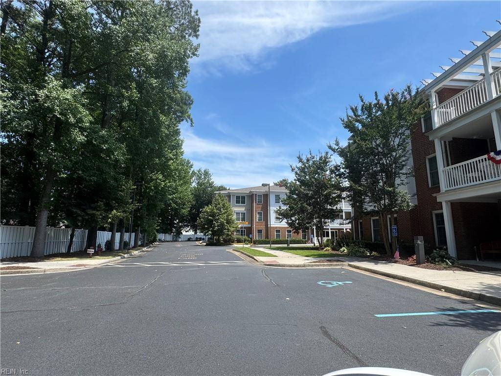 Chesapeake, VA 23320,500 Judah WAY #121