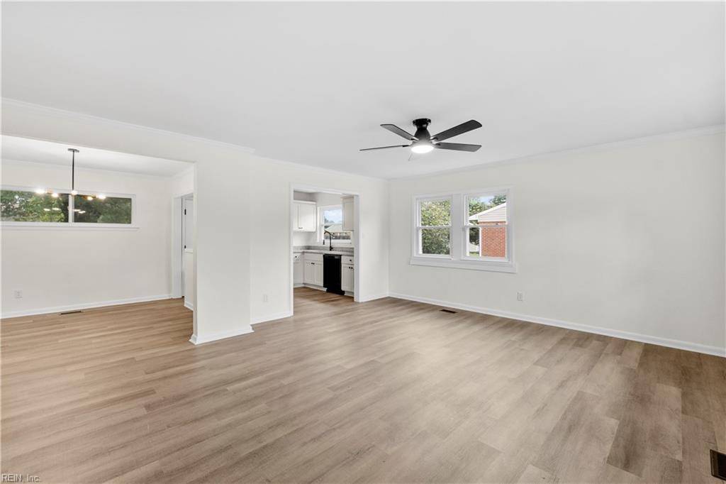 Norfolk, VA 23518,2922 E Little Creek RD