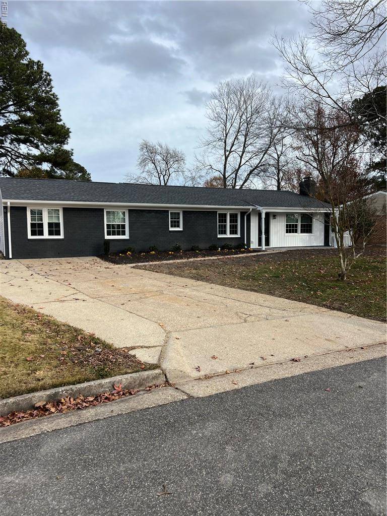 Virginia Beach, VA 23452,3804 Charter Oak RD